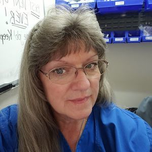 Meet your Posher, Denise